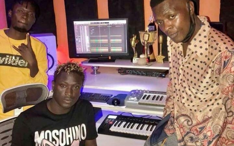 I Have No Problem with Jose Chameleone - Gravity Omutujju