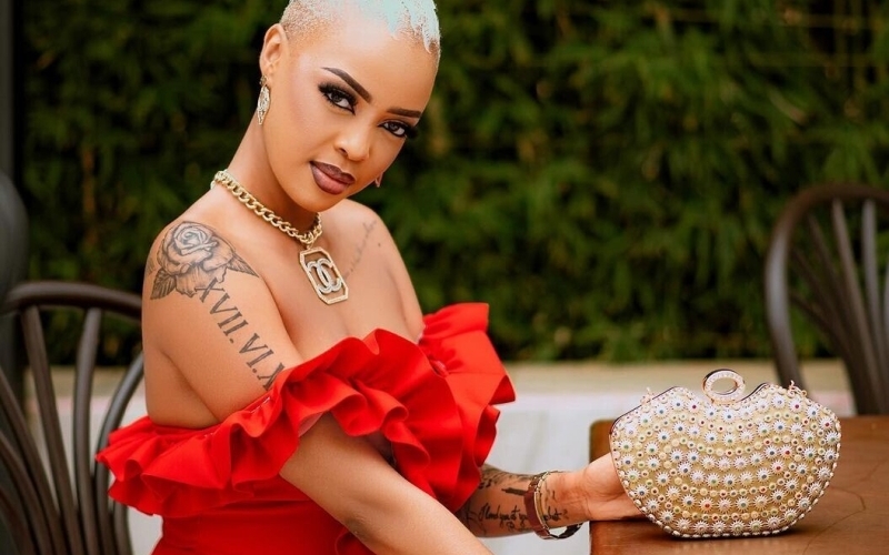 I Don't Have Friends In The Music Industry - Nina Roz