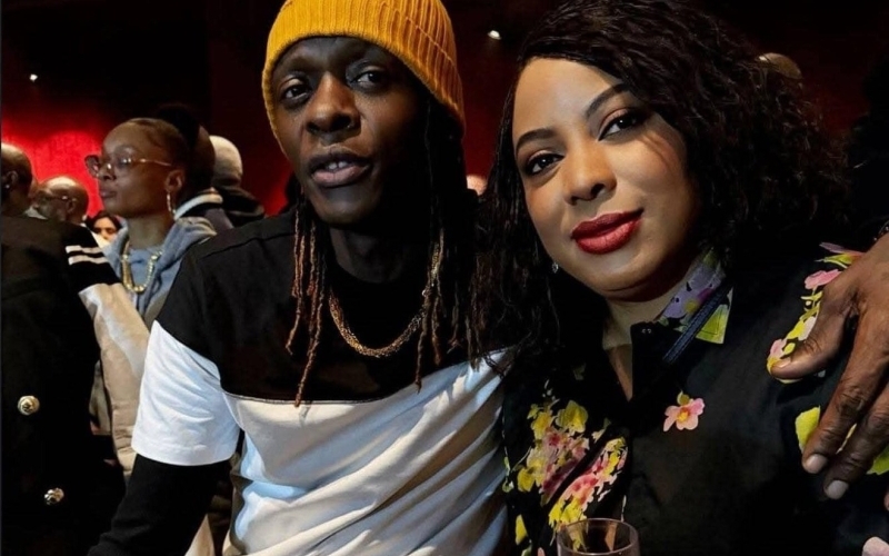 Chameleone and Juliet Zawedde Go Public, Kiss at City Hangout