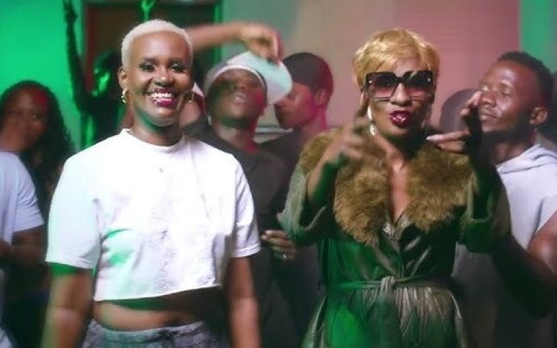 Cindy Begged Me For the Collaboration - Omega 256