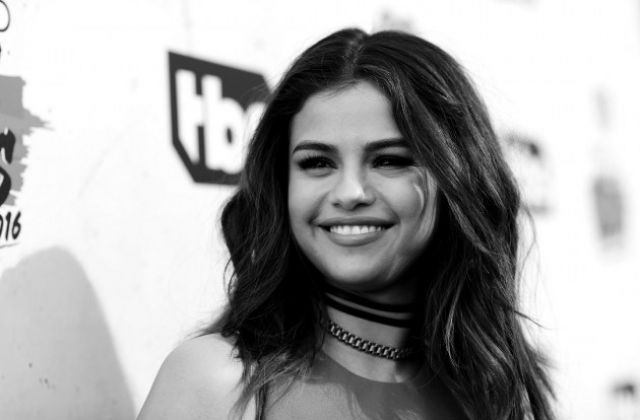 Selena Gomez Has the Most Instagram Followers Ever