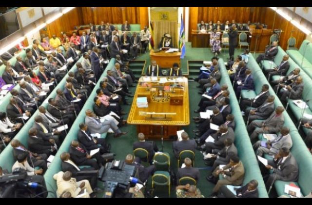 NRM votes to Amend the Constitution