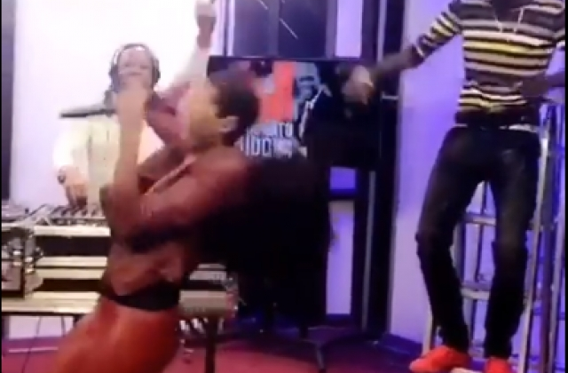 Video: Singer Spice Diana's Fake Hair Falls Off On Live Tv Show