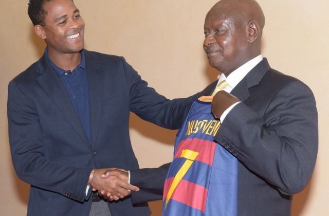 Museveni Handed Shirt 7 by Barcelona football Legends At State dinner