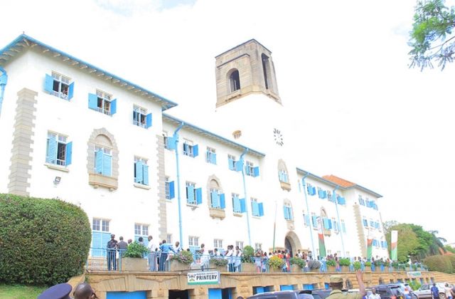 Confusion at Makerere, CHUSS Lecturers boycott evening classes
