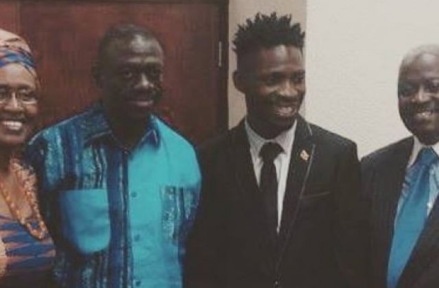Free Kizza Besigye! — Ghetto President Bobi Wine