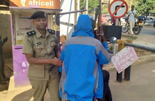 Security guards arrested, cautioned for wearing hoodies