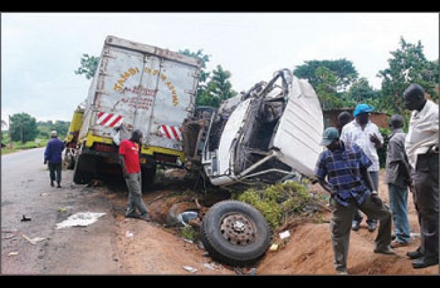 One dies on spot in Mabira morning Accident