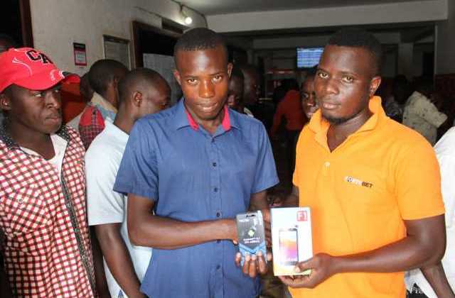 Fortebet Delivers X-Mas Goodies To Kayunga, Mukono, Katosi In Advance