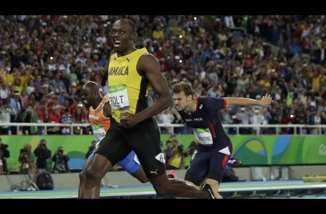 Watch Video: Usain Bolt wins 200m final