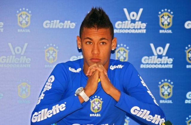 Soccer superstar Neymar launches music career