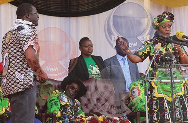 President Mugabe Reportedly Dozes Off And Snores At Public Occasion
