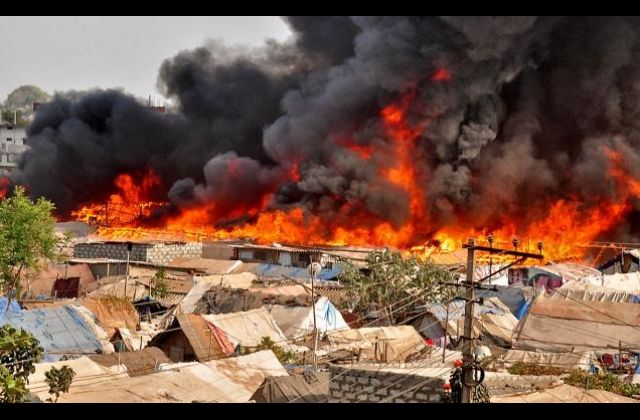 33 huts Torched in Nwoya District Revenge attack