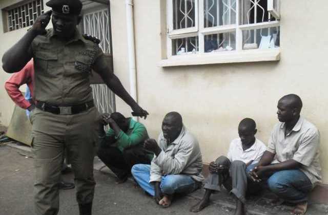 Police picks up 13 suspected gang robbers in Kasese