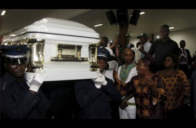 Papa Wemba’s Body Arrives Home In DR Congo