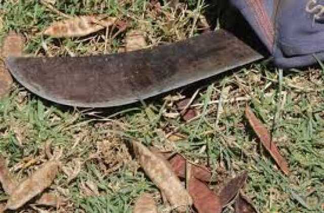 Man chops off Wife’s hand during Domestic Brawl