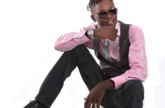 Chameleone Rubbishes Claims That He’s Sick Of Strange Disease Which Has Made Him Blind