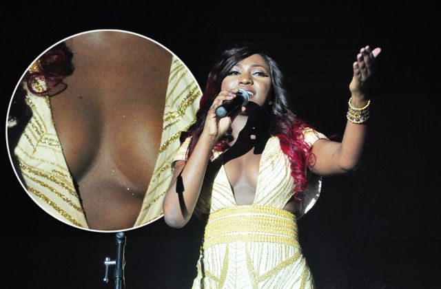 Irene Ntale Cheekily Flashed Her Bare BOOBS at Her Sembela Concert — Photos!