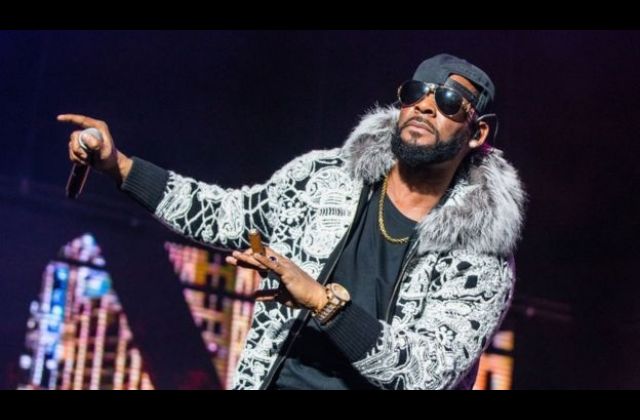 R Kelly Claims The World Has Buried Him Alive