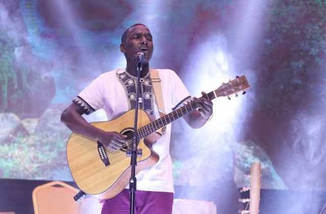 Weasel and Kenneth Mugabi to perform at 911 Lounge 