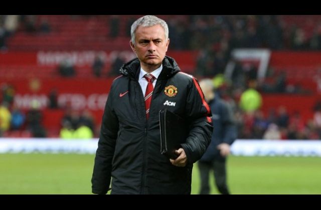Jose Mourinho signs agreement to become Manchester United's next manager