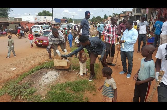Bobi Wine and Barbie Cleanup Gayaza Town — Photos