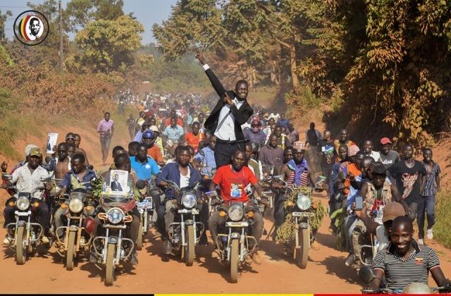 Kantinti, Bobiwine battle for crowds, influence in Kyadondo East