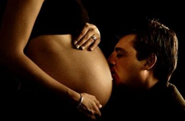 14 Things To Do For Your Pregnant Wife