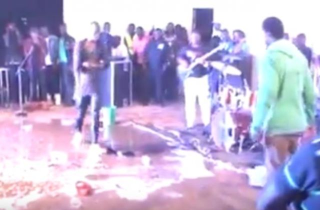 Revellers Pour Bucket of Urine On Eddy Kenzo — Video