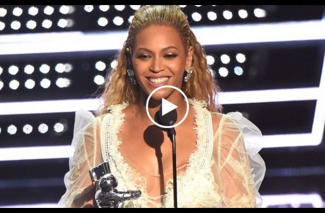Beyoncé Steals The Show At MTV VMA — Watch Full Performance