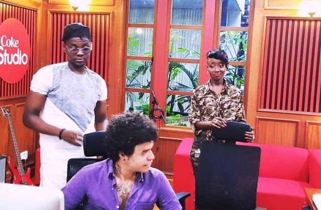 Fitting in Already: Lydia Jazmine, Kiss Daniel & Kenya's Bahati Working on a New Song at Coke Studio S4
