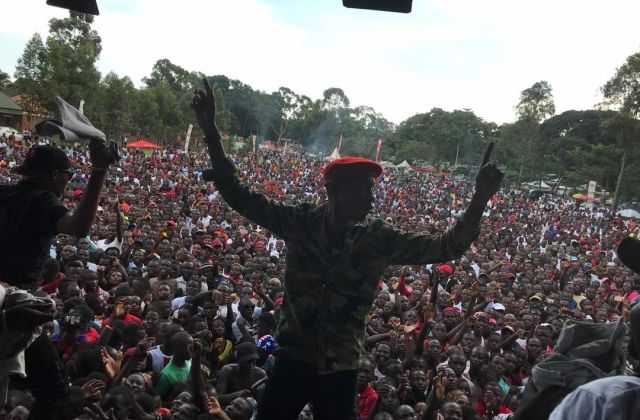 Bryan White And Struggling Music Promoter Sipapa Clash In Masaka!