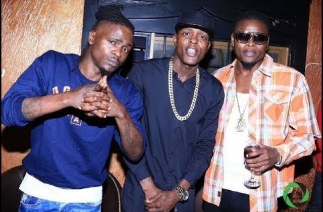 Chameleone and Weasel Allegedly Sniff cocaine