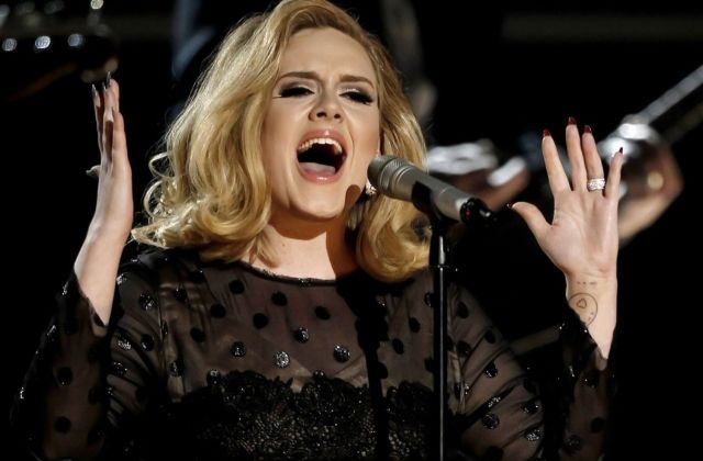 Adele won't do Super Bowl because she's not Beyoncé