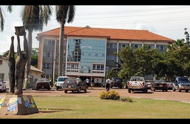 Drama as Kyambogo Support Staff vote leaders out of office