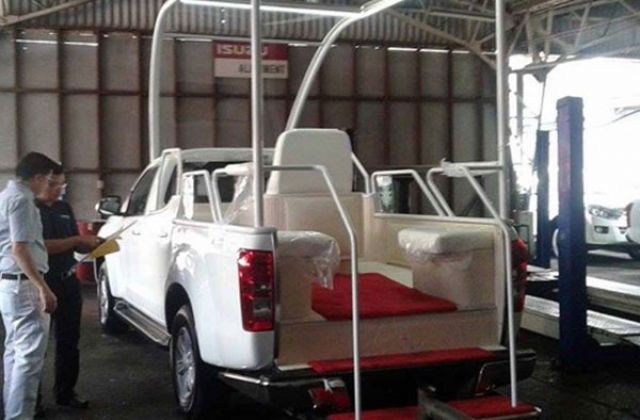A Car Pope Is Likely To Use In Africa — Photos