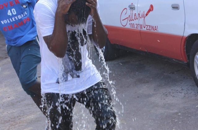 Fashionista Abryanz Forced To SHOWER On His Birthday