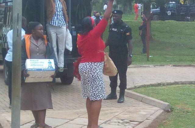 Besigye, 6 others Granted Bail