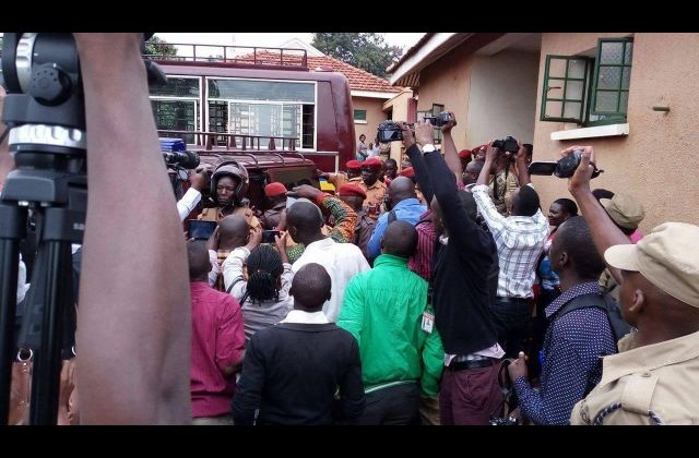 Besigye’s Trial to Remain at Nakawa Court