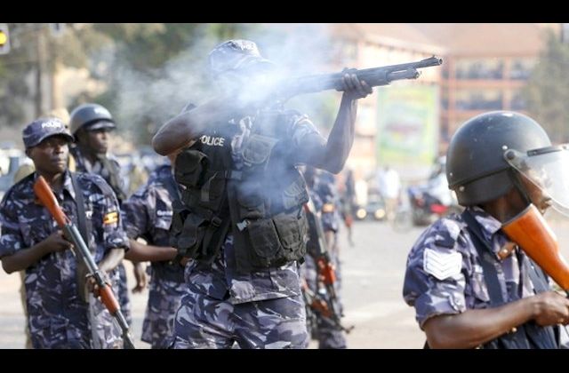Police using Live ammunition as Anti-Riot Armory runs out of rubber bullets