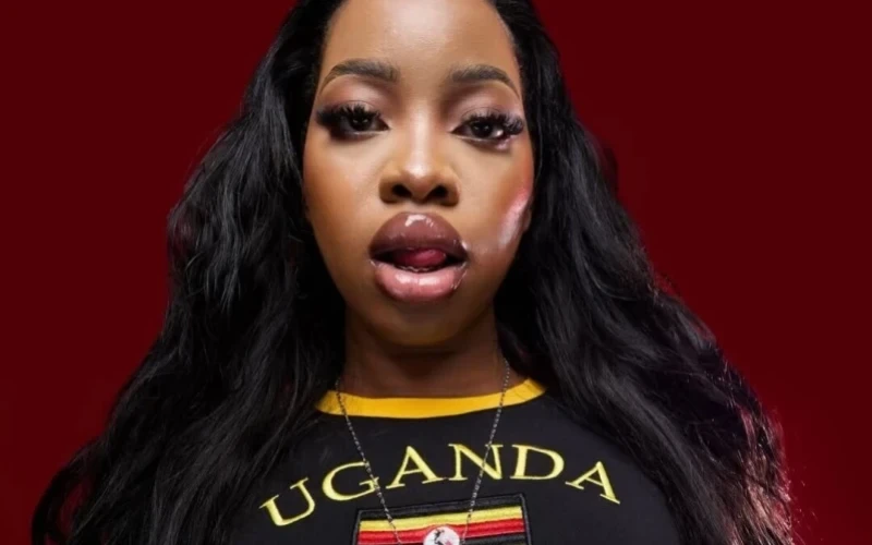 You can't bully me because of my big lips - Etania