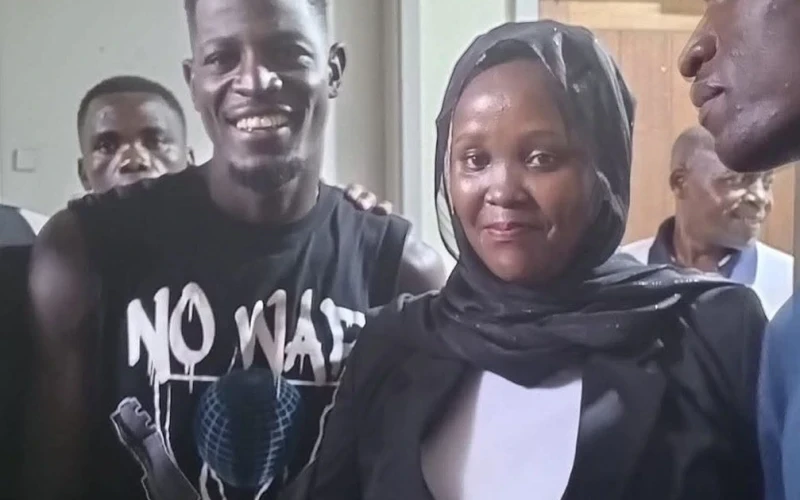 I Have Never Been in a Love With Reign - Shamim Malende