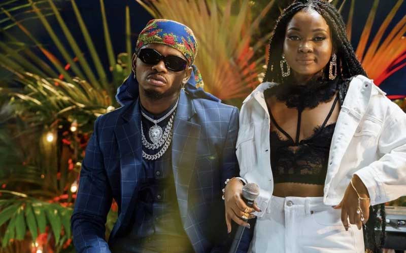 Diamond Platnumz Cries On Stage, Begs Zuchu For Love - Howwe.ug