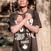 Banana - Damics Cruz, Dt Hustler