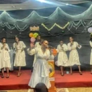 Anfaako - Heavy Reigns Choir