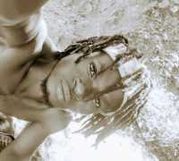 Steady WIne - Ova Seas