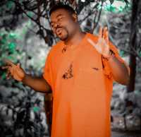 Dembe Lyange - Mike Walulya (Luwanyi)