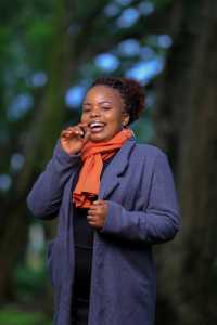 Njagala Nyimbe - Christine Ainamani Tina T