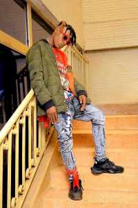 Yegwe Ansana - Hot Metal