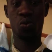 Ekepii akon mina - Taiga Bwoy